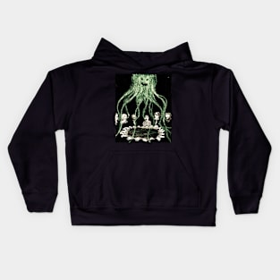 Spiritualist session or demonic invocation? Kids Hoodie